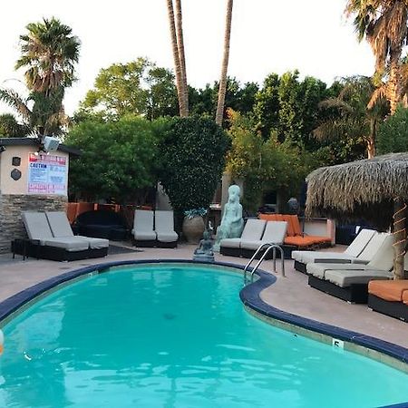 Sea Mountain Nude Resort & Spa Hotel - Adults Only Desert Hot Springs Extérieur photo